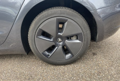 Tesla Model 3 Standard RWD Plus MY22 / Caméra 360° / Siège électrique, chauffants / 1er Main  Tesla Model 3 Standard RWD Plus MY22 / Caméra 360° / Siège électrique, chauffants / 1er Main