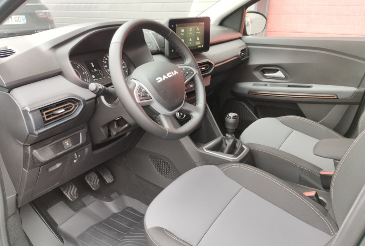 Dacia Jogger 1.0 TCe 110 GSR2 Extreme + 7 Places BVM6 *NEUF 2025* Dacia Jogger 1.0 TCe 110 GSR2 Extreme + 7 Places BVM6 *NEUF 2025*