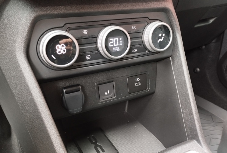 Dacia Jogger 1.0 TCe 110 GSR2 Extreme + 7 Places BVM6 *NEUF 2025* Dacia Jogger 1.0 TCe 110 GSR2 Extreme + 7 Places BVM6 *NEUF 2025*