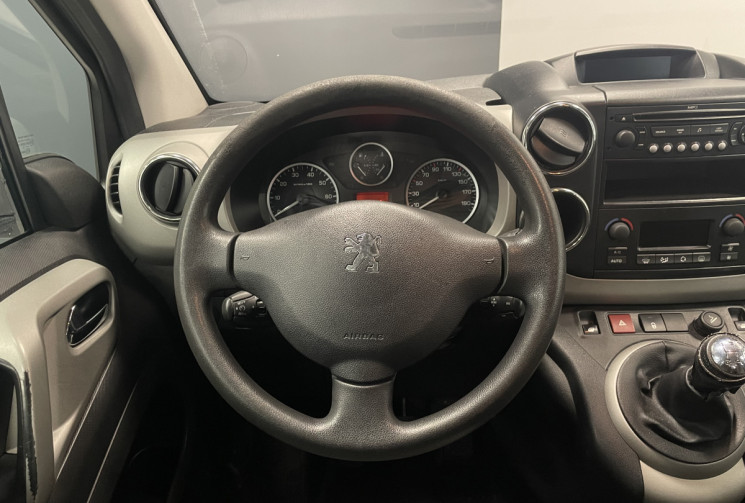 Peugeot PARTNER TEPEE 1.6 HDi 16V FAP 110 cv Peugeot PARTNER TEPEE 1.6 HDi 16V FAP 110 cv