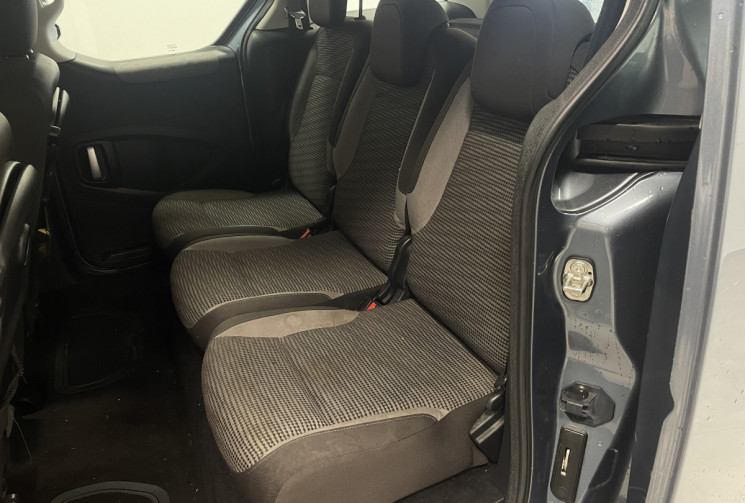 Peugeot PARTNER TEPEE 1.6 HDi 16V FAP 110 cv Peugeot PARTNER TEPEE 1.6 HDi 16V FAP 110 cv