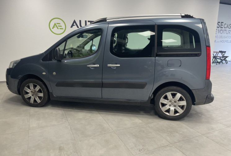 Peugeot PARTNER TEPEE 1.6 HDi 16V FAP 110 cv Peugeot PARTNER TEPEE 1.6 HDi 16V FAP 110 cv