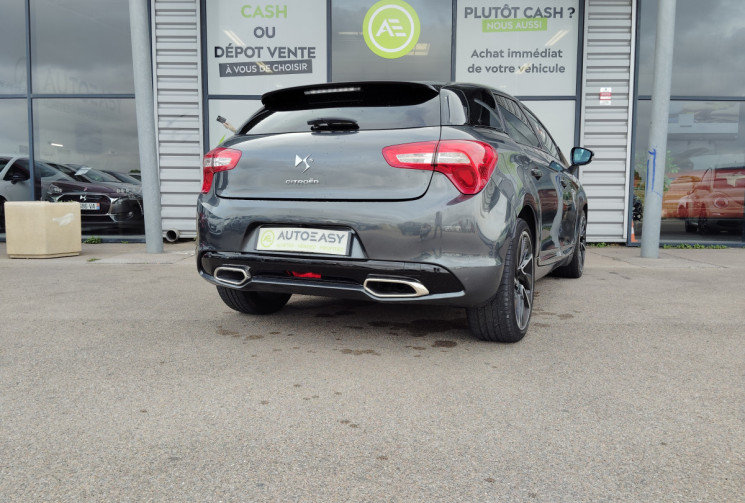 DS DS5 2.0 BlueHDi180 Sport Chic S&S EAT6 DS DS5 2.0 BlueHDi180 Sport Chic S&S EAT6