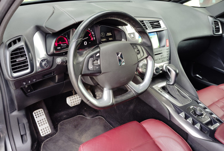 DS DS5 2.0 BlueHDi180 Sport Chic S&S EAT6 DS DS5 2.0 BlueHDi180 Sport Chic S&S EAT6