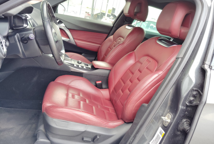 DS DS5 2.0 BlueHDi180 Sport Chic S&S EAT6 DS DS5 2.0 BlueHDi180 Sport Chic S&S EAT6