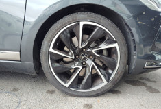 DS DS5 2.0 BlueHDi180 Sport Chic S&S EAT6 DS DS5 2.0 BlueHDi180 Sport Chic S&S EAT6