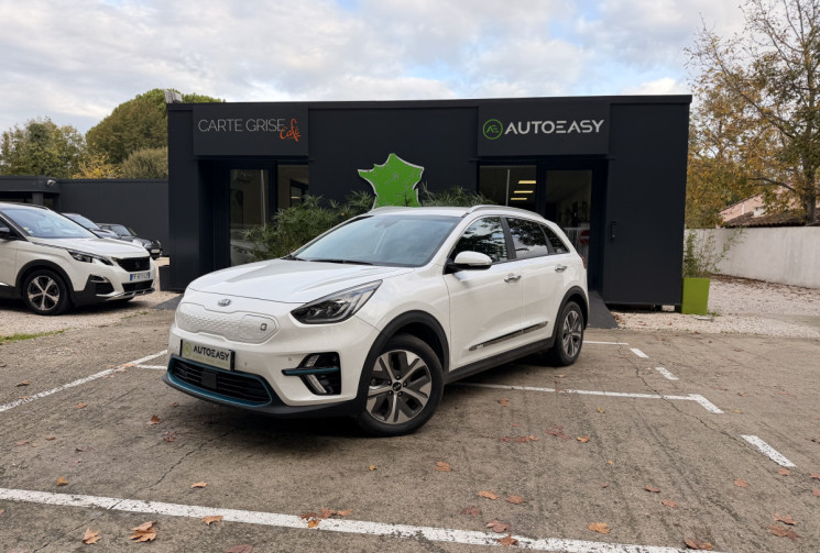 Kia e-Niro Niro Eco electric Premium 204 64 KW/h * Entretien + Soh / Ttes options sauf toit ouvrant 