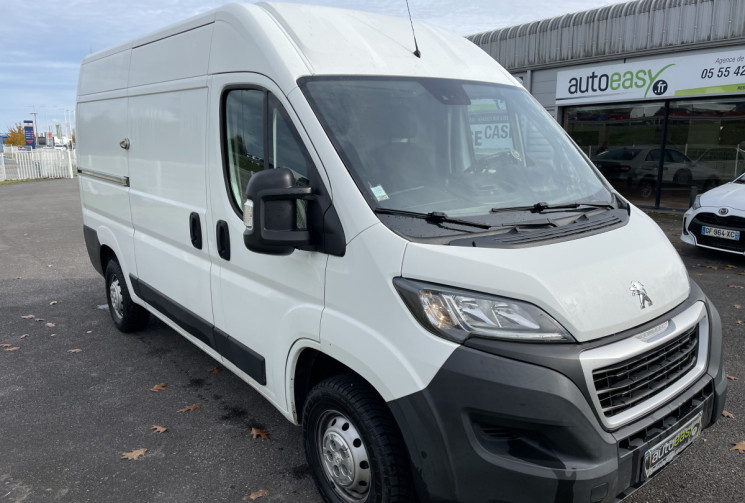 Peugeot Boxer III PH 3 L2H2  2.2 BlueHDi 140 CV ASPHALT Peugeot Boxer III PH 3 L2H2  2.2 BlueHDi 140 CV ASPHALT