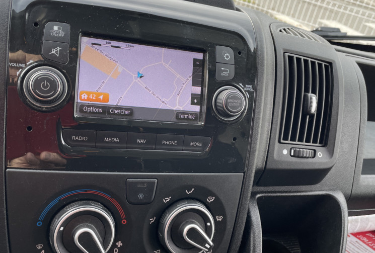 Peugeot Boxer III PH 3 L2H2  2.2 BlueHDi 140 CV ASPHALT Peugeot Boxer III PH 3 L2H2  2.2 BlueHDi 140 CV ASPHALT