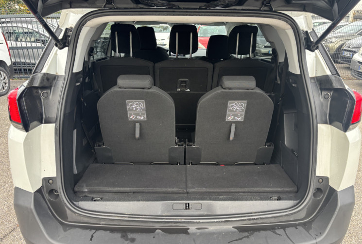 Peugeot 5008 1.5 BLUEHDI / 130 CH / ACTIVE BUSINESS / EAT8 / 7 PLACES 