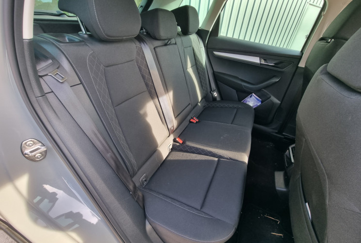 Skoda Karoq 2.0 TDI 116 CH SCR DSG7 BUSINESS / ENTRETIEN COMPLET CONSTRUCTEUR