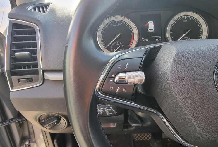 Skoda Karoq 2.0 TDI 116 CH SCR DSG7 BUSINESS / ENTRETIEN COMPLET CONSTRUCTEUR