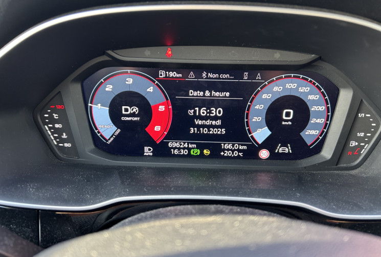 Audi Q3 2.0 TDI S-Line 150 CV S-Tronic Audi Q3 2.0 TDI S-Line 150 CV S-Tronic