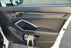 Audi Q3 2.0 TDI S-Line 150 CV S-Tronic Audi Q3 2.0 TDI S-Line 150 CV S-Tronic