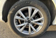 Audi Q3 2.0 TDI S-Line 150 CV S-Tronic Audi Q3 2.0 TDI S-Line 150 CV S-Tronic