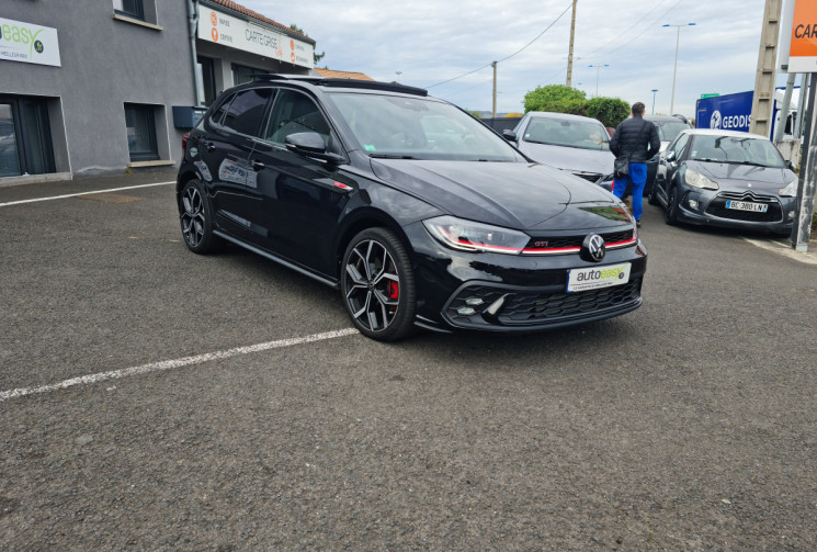 Volkswagen Polo GTI 204 CH DSG 7 TOIT OUVRANT Volkswagen Polo GTI 204 CH DSG 7 TOIT OUVRANT