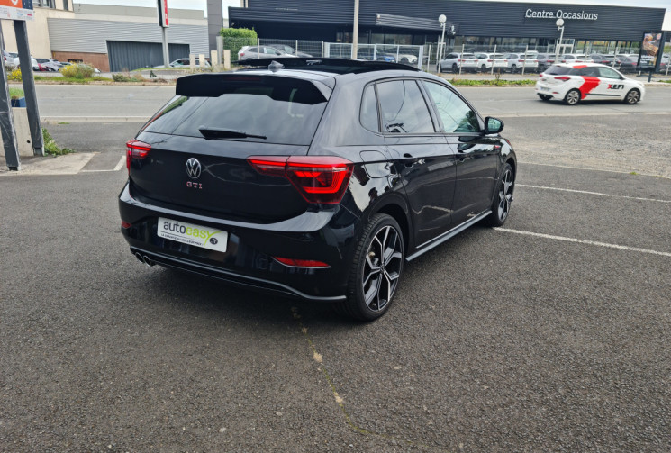 Volkswagen Polo GTI 204 CH DSG 7 TOIT OUVRANT Volkswagen Polo GTI 204 CH DSG 7 TOIT OUVRANT