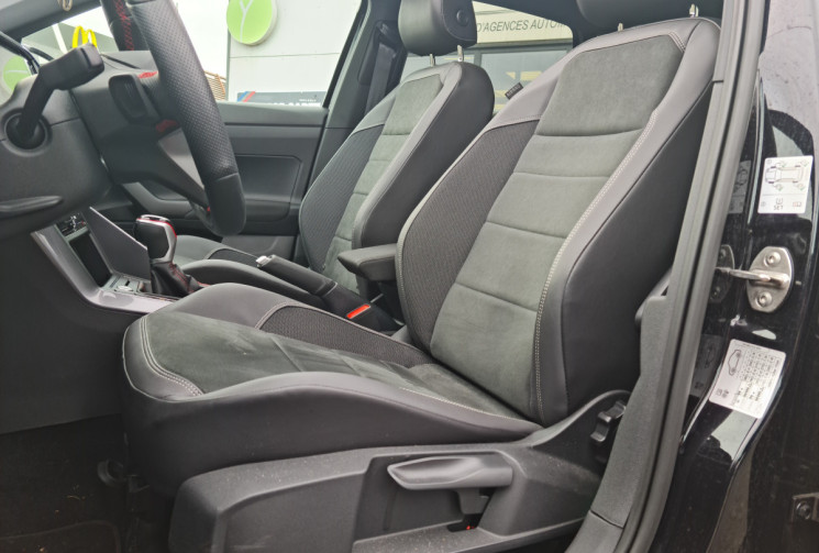 Volkswagen Polo GTI 204 CH DSG 7 TOIT OUVRANT Volkswagen Polo GTI 204 CH DSG 7 TOIT OUVRANT