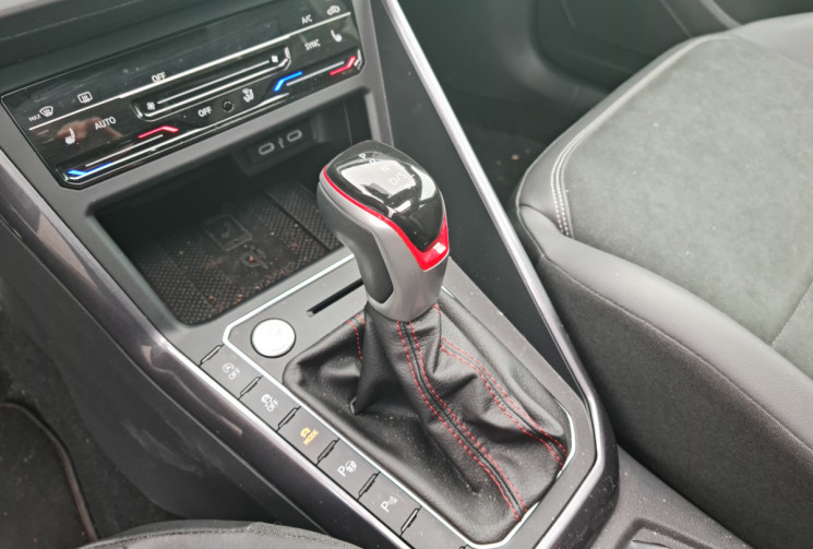 Volkswagen Polo GTI 204 CH DSG 7 TOIT OUVRANT Volkswagen Polo GTI 204 CH DSG 7 TOIT OUVRANT