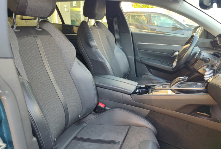 Peugeot 508 SW 225 Hybrid EAT8/ Allure pack  Peugeot 508 SW 225 Hybrid EAT8/ Allure pack