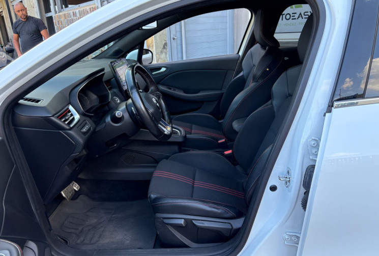 Renault Clio V 1.3 TCe EDC7 130 cv RS LINE Renault Clio V 1.3 TCe EDC7 130 cv RS LINE