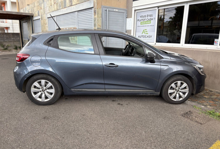 Renault Clio V 1.0 TCe 100 cv LIFE Renault Clio V 1.0 TCe 100 cv LIFE