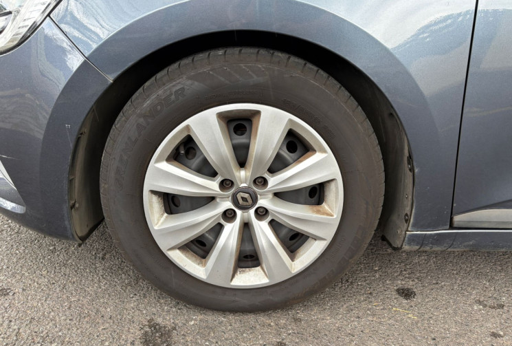 Renault Clio V 1.0 TCe 100 cv LIFE Renault Clio V 1.0 TCe 100 cv LIFE