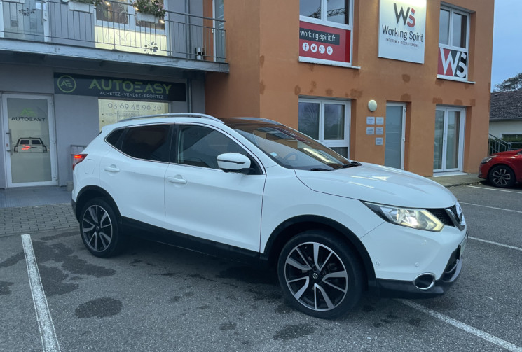 Nissan Qashqai 1.6 dCi 130ch Tekna Nissan Qashqai 1.6 dCi 130ch Tekna