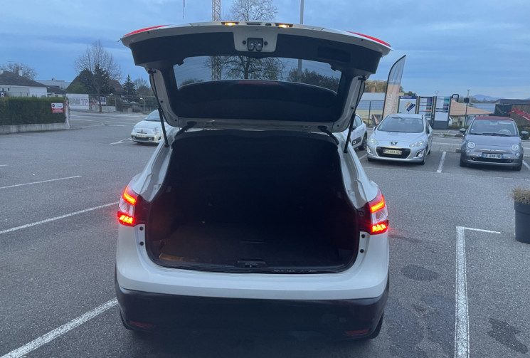 Nissan Qashqai 1.6 dCi 130ch Tekna Nissan Qashqai 1.6 dCi 130ch Tekna