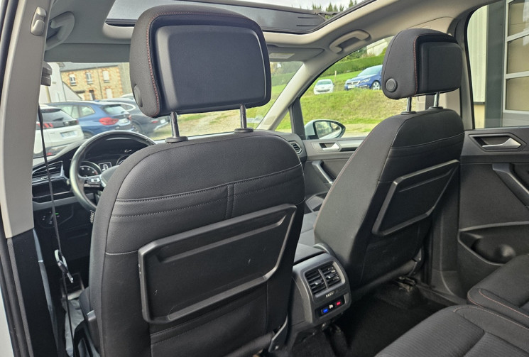 Volkswagen Touran III 1.4 TSI 150 DSG7 SOUND 7 PLACES 1°M