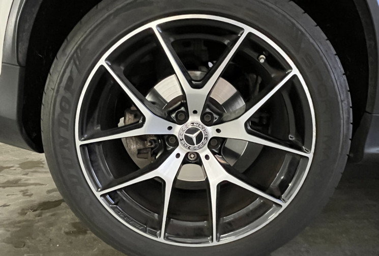 Mercedes GLC Coupé  AMG LINE  Mercedes GLC Coupé  AMG LINE