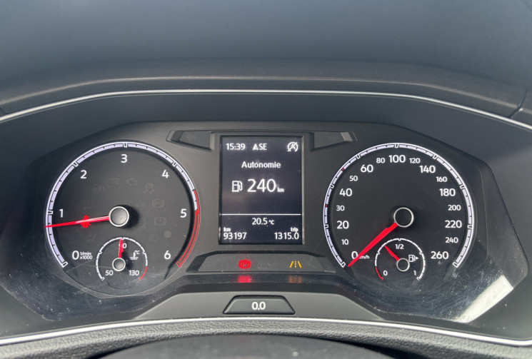 Volkswagen T-Roc 1.6 TDI 115ch Lounge  Volkswagen T-Roc 1.6 TDI 115ch Lounge