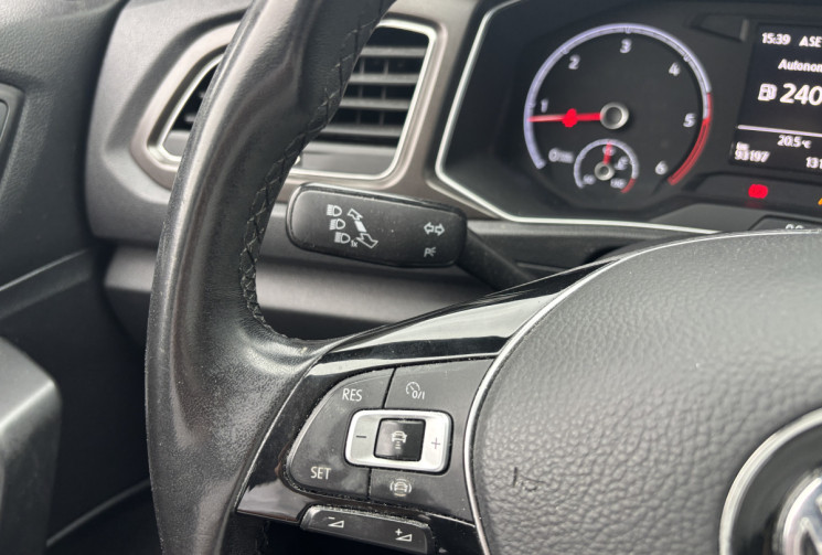 Volkswagen T-Roc 1.6 TDI 115ch Lounge  Volkswagen T-Roc 1.6 TDI 115ch Lounge