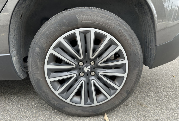 Peugeot 2008 1.5 BLUEHDI 100 ACTIVE BUSINESS * CARPLAY * ENTRETIEN ET CT OK * GARANTIE 6 MOIS