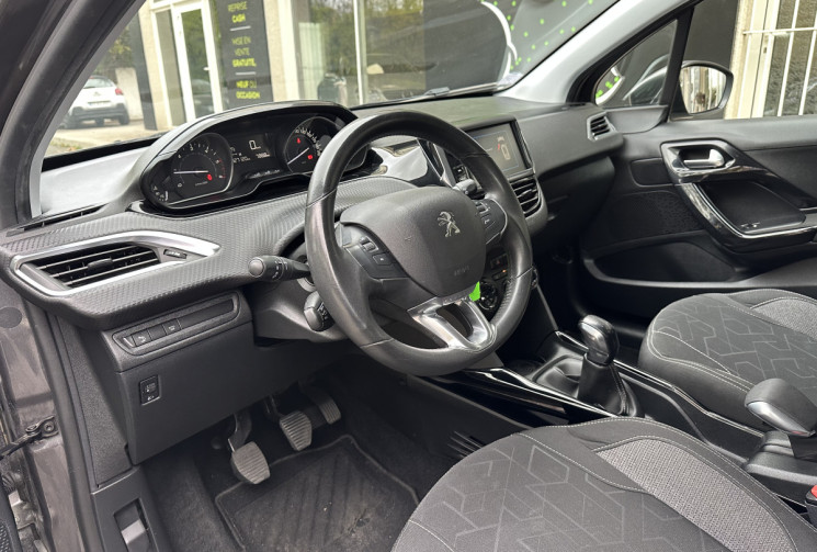 Peugeot 2008 1.5 BLUEHDI 100 ACTIVE BUSINESS * CARPLAY * ENTRETIEN ET CT OK * GARANTIE 6 MOIS