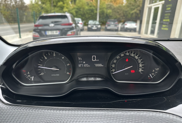 Peugeot 2008 1.5 BLUEHDI 100 ACTIVE BUSINESS * CARPLAY * ENTRETIEN ET CT OK * GARANTIE 6 MOIS