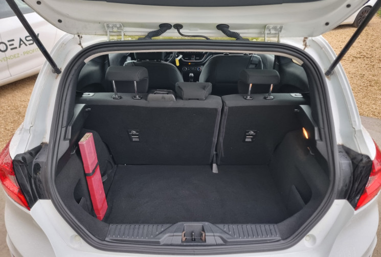 Ford Fiesta 1.1 70CH ESSENTIAL 3P Ford Fiesta 1.1 70CH ESSENTIAL 3P