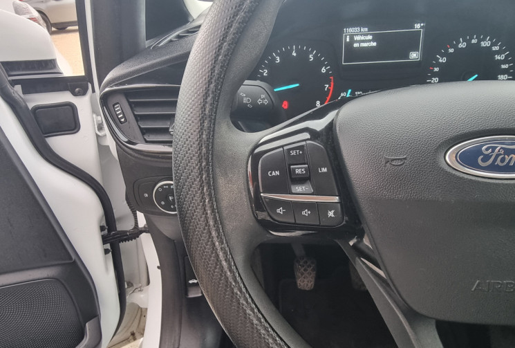 Ford Fiesta 1.1 70CH ESSENTIAL 3P Ford Fiesta 1.1 70CH ESSENTIAL 3P