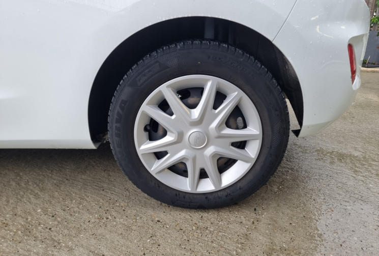 Ford Fiesta 1.1 70CH ESSENTIAL 3P Ford Fiesta 1.1 70CH ESSENTIAL 3P