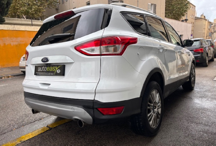 Ford Kuga titanium 2.0 TDCi 16V 4x2 140 cv Origine France 1er Main /TOIT OUVRANT/CAMERA/SONO SONY