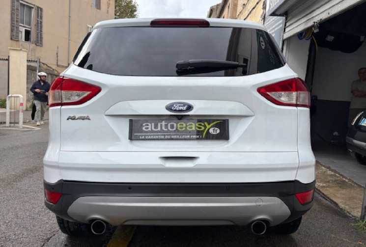 Ford Kuga titanium 2.0 TDCi 16V 4x2 140 cv Origine France 1er Main /TOIT OUVRANT/CAMERA/SONO SONY