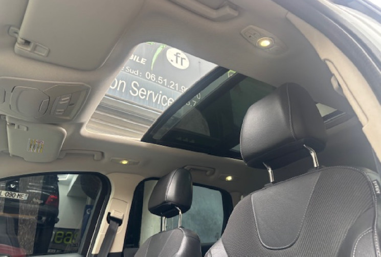 Ford Kuga titanium 2.0 TDCi 16V 4x2 140 cv Origine France 1er Main /TOIT OUVRANT/CAMERA/SONO SONY