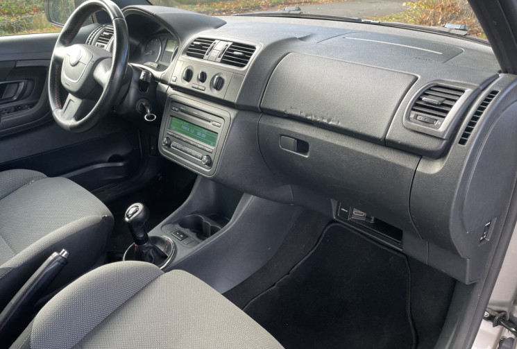 Skoda Fabia  1.2 TSi PHASE 2 MONTE CARLO 85 / FAIBLE KILOMETRAGE