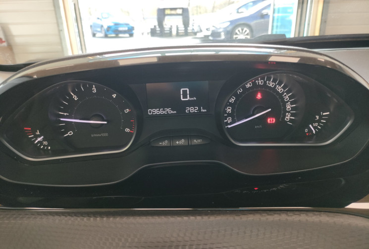 Peugeot 2008 1.5 Blue HDi 100ch S&S BVM5 Active