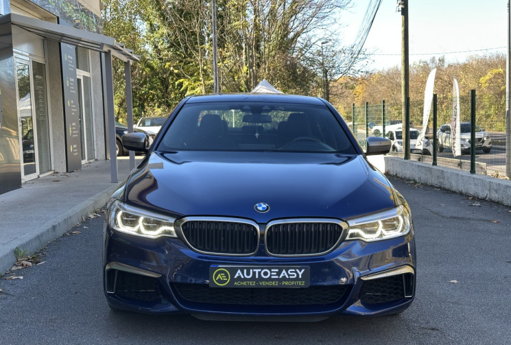 BMW Série 5 (G30 Ph.1) M550i xDrive 4.4 i V8 462 Steptronic8 * Harman Kardon * Entretien Full BMW 