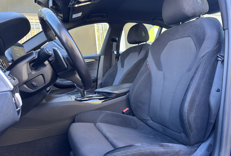 BMW Série 5 (G30 Ph.1) M550i xDrive 4.4 i V8 462 Steptronic8 * Harman Kardon * Entretien Full BMW 