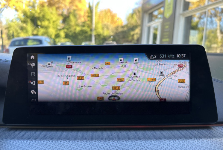 BMW Série 5 (G30 Ph.1) M550i xDrive 4.4 i V8 462 Steptronic8 * Harman Kardon * Entretien Full BMW 