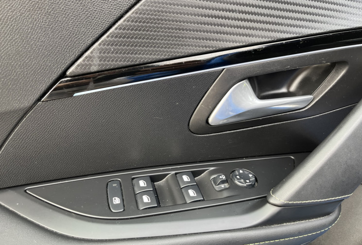 Peugeot 208 II 1.5 BlueHDi 100ch S&S GT Line