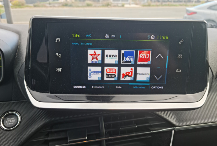 Peugeot 208 ACTIVE 100KW 136 CH