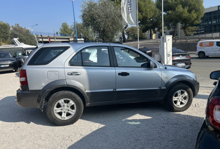 Kia SORENTO 2.5 CRDI 140 Ch URBAN RIDER 5 places